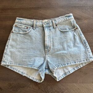 Abercrombie & Fitch Light Wash Denim Jean Shorts